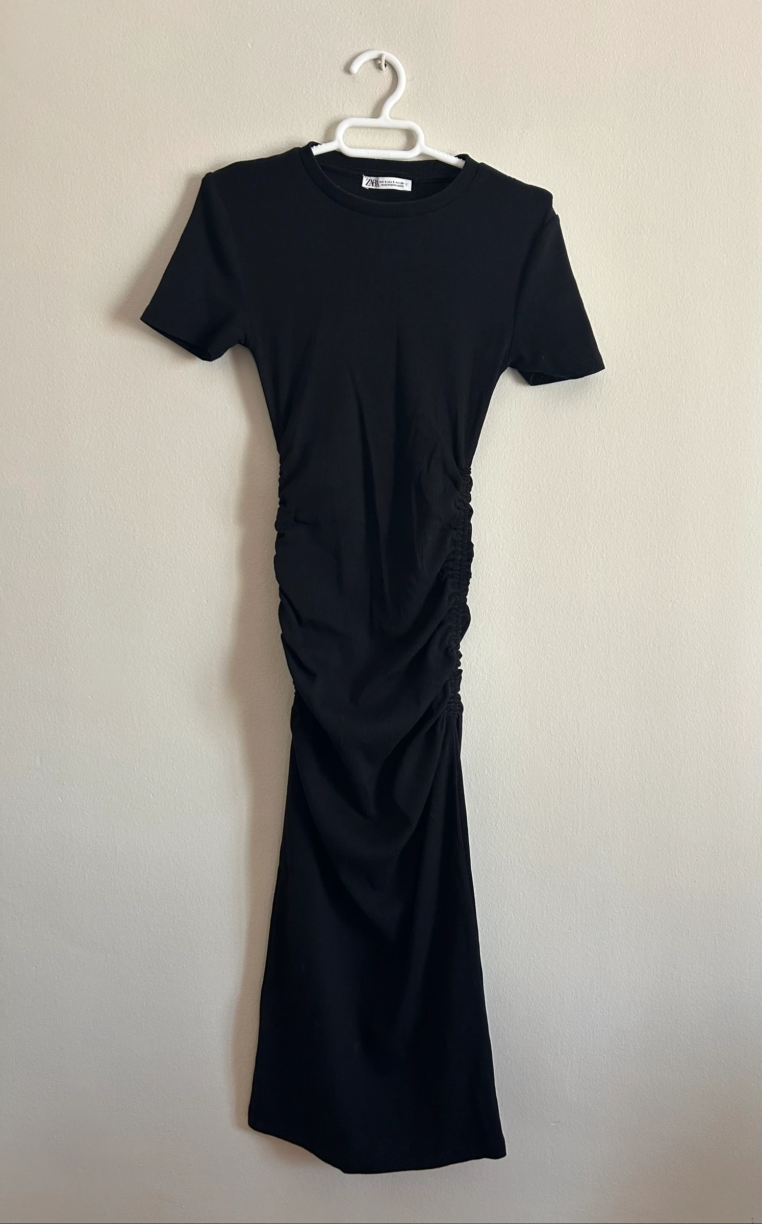 Vestido rib frunce